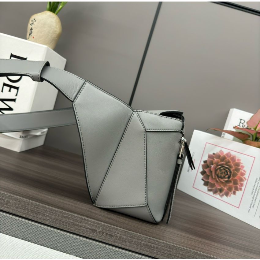L0ew* Puzzle edge Waist Bag