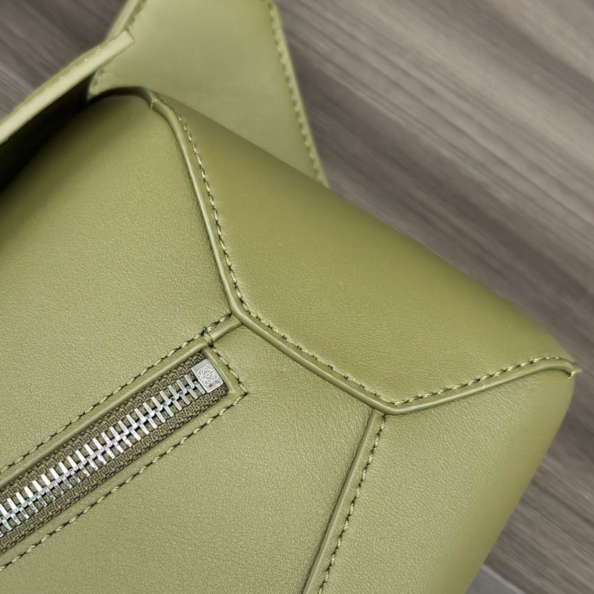 L0ew* Puzzle edge Waist Bag