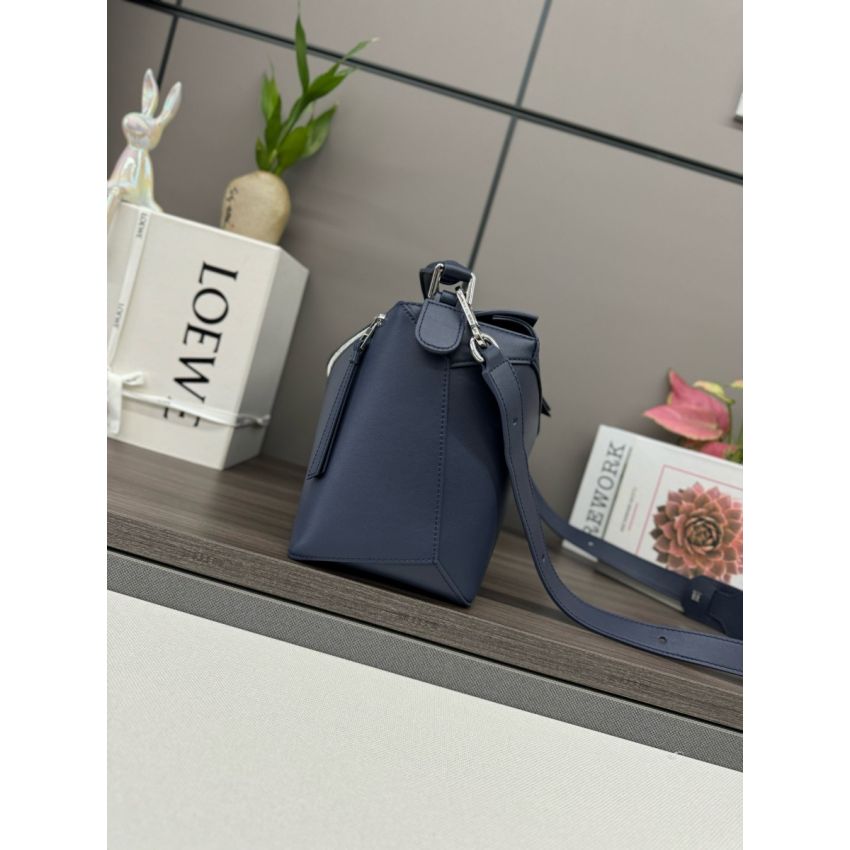 L0ew* Large Puzzle bag in Classic calfskin