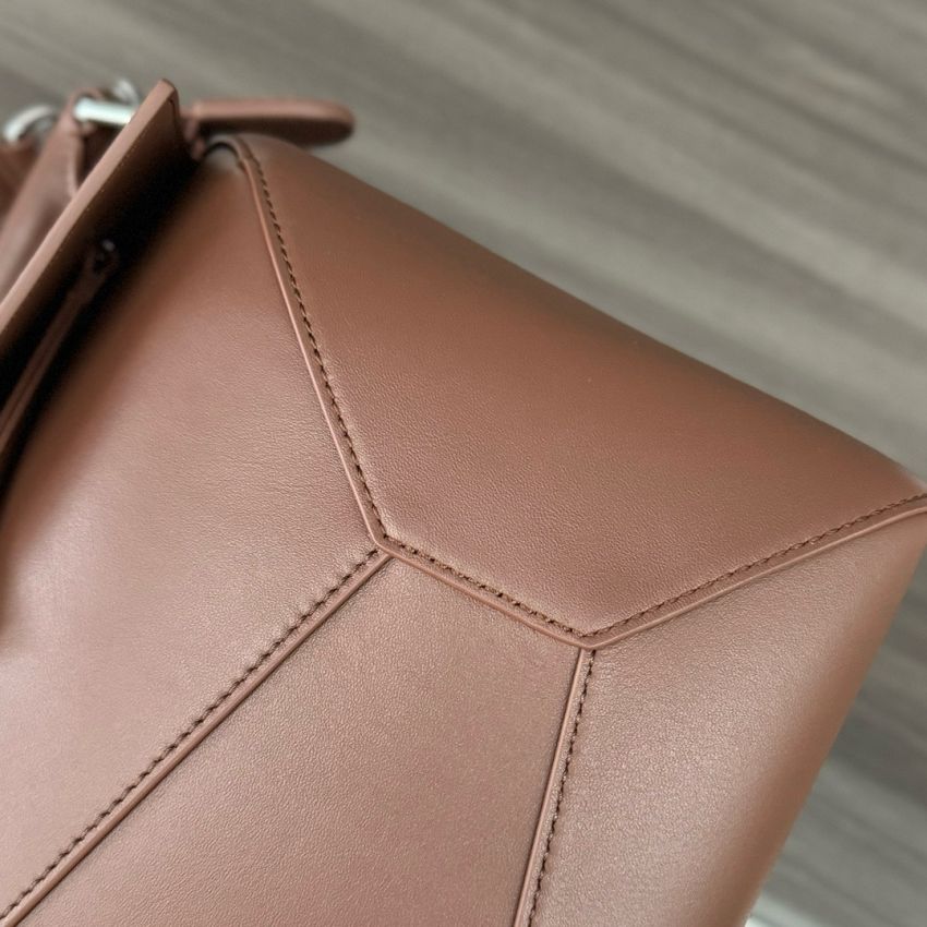 L0ew* Large Puzzle bag in gcalfskin