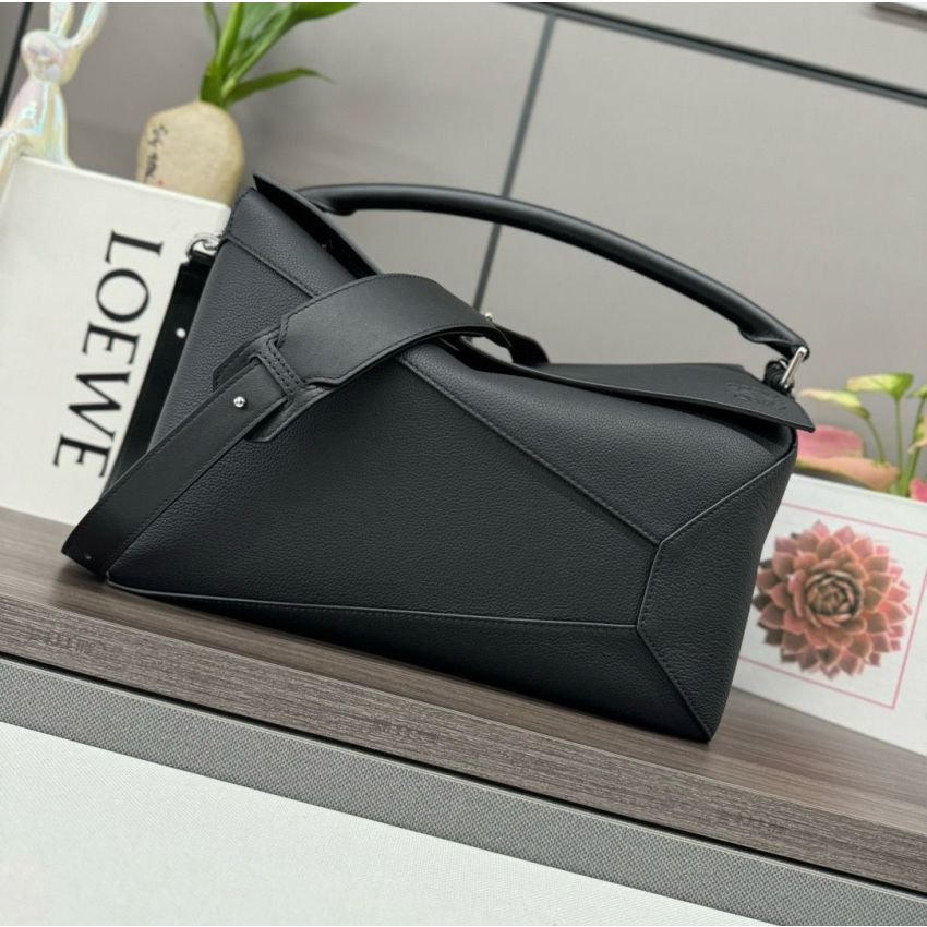 L0ew* Large Puzzle bag in Grained calfskin