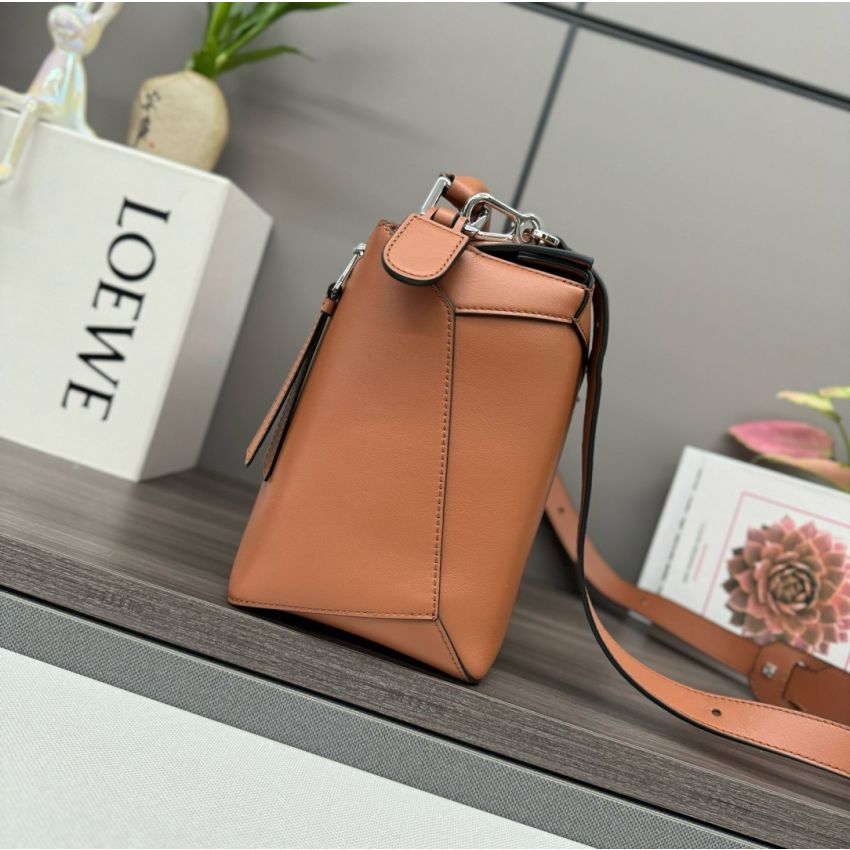 L0ew* Large Puzzle bag in Classic calfskin