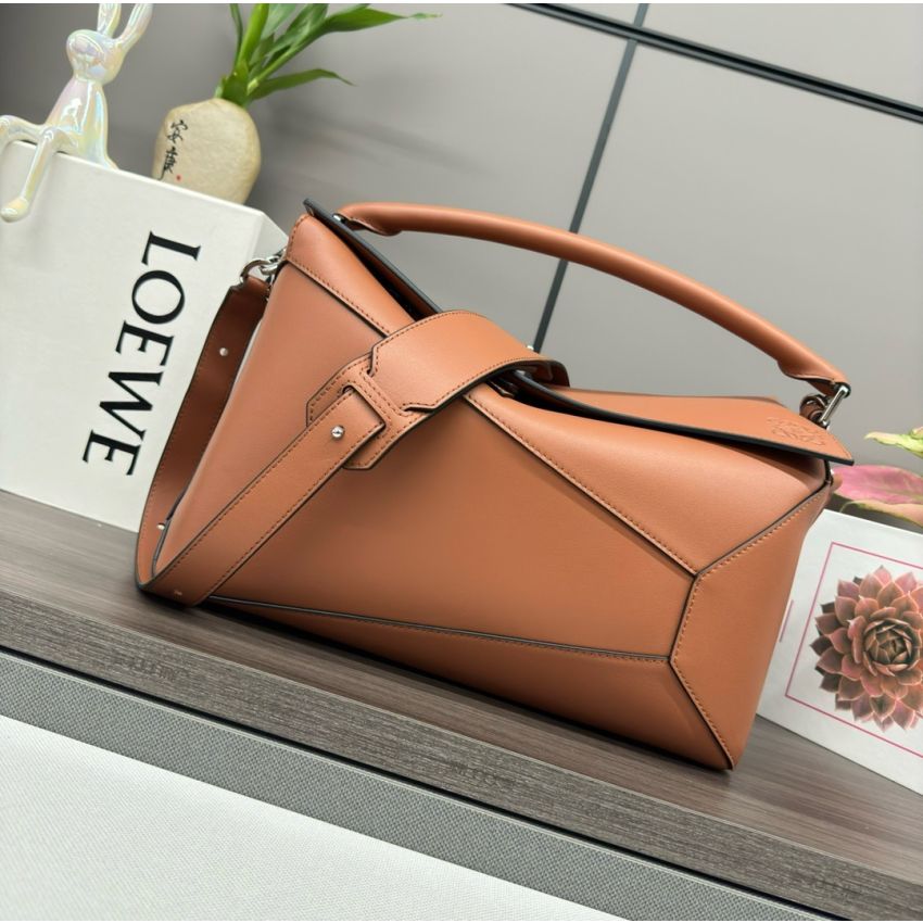 L0ew* Large Puzzle bag in Classic calfskin