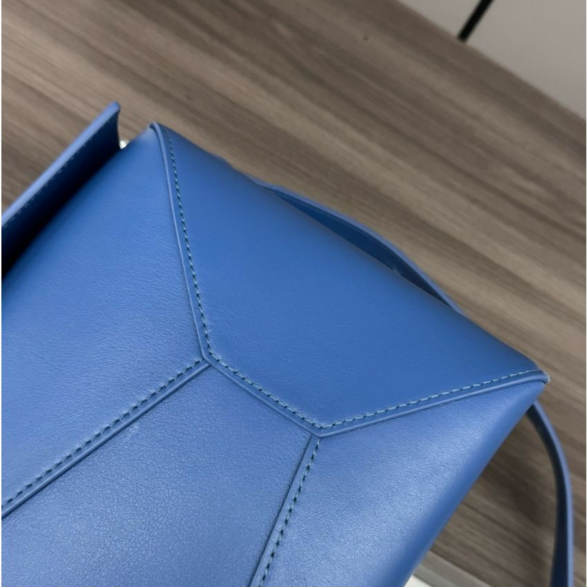 L0ew* Large Puzzle bag in Classic calfskin