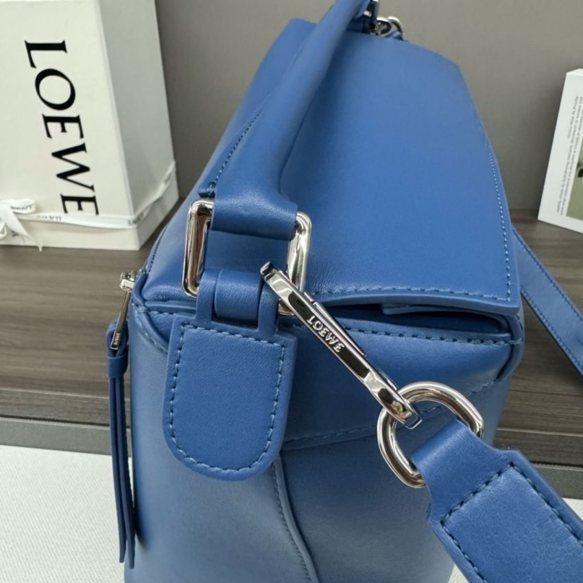 L0ew* Large Puzzle bag in Classic calfskin