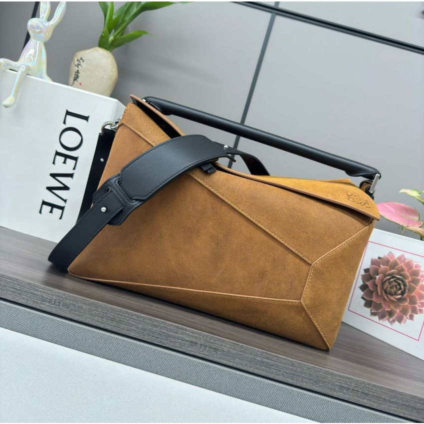 L0ew* Large Puzzle bag in Suede