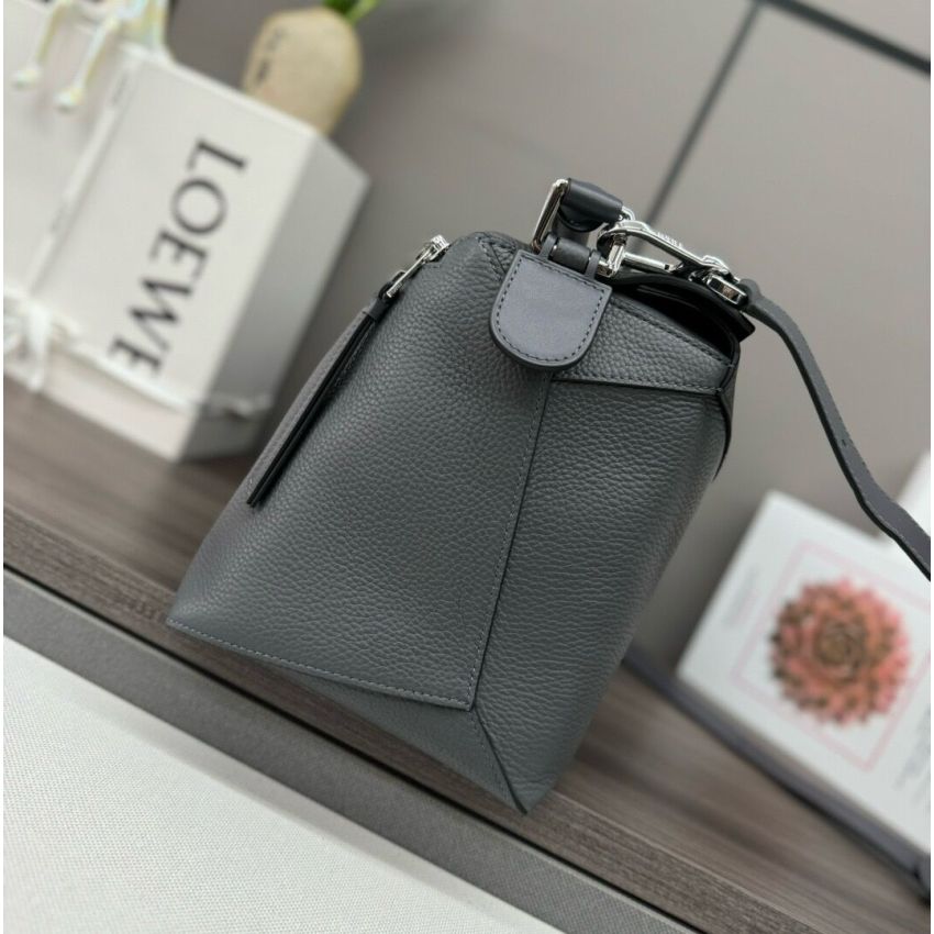 L0ew* Men's Large Puzzle bag in grained calfskin