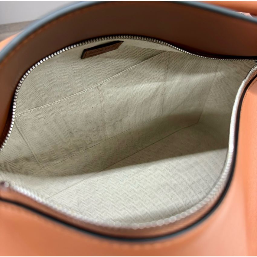 L0ew* Large Puzzle bag in Classic calfskin