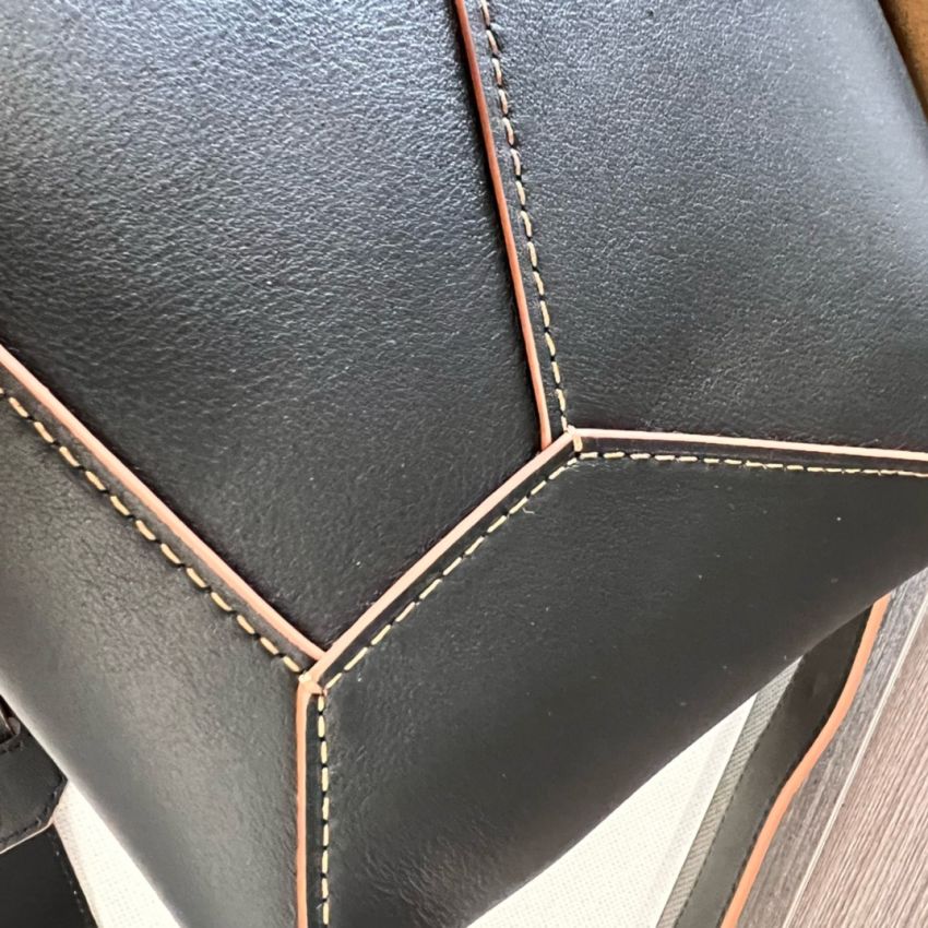 L0ew* Large Puzzle bag in Classic calfskin