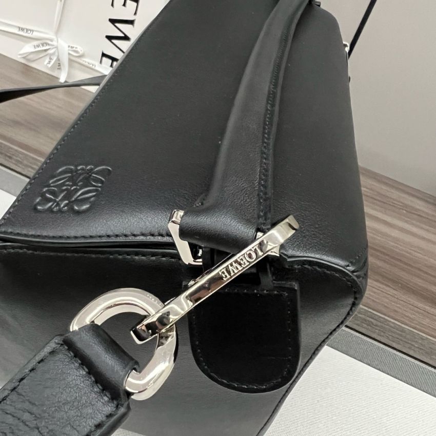 L0ew* Large Puzzle bag in Classic calfskin