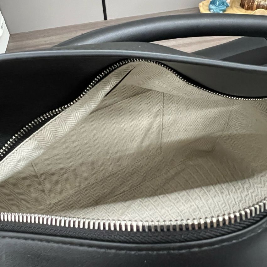 L0ew* Large Puzzle bag in Classic calfskin