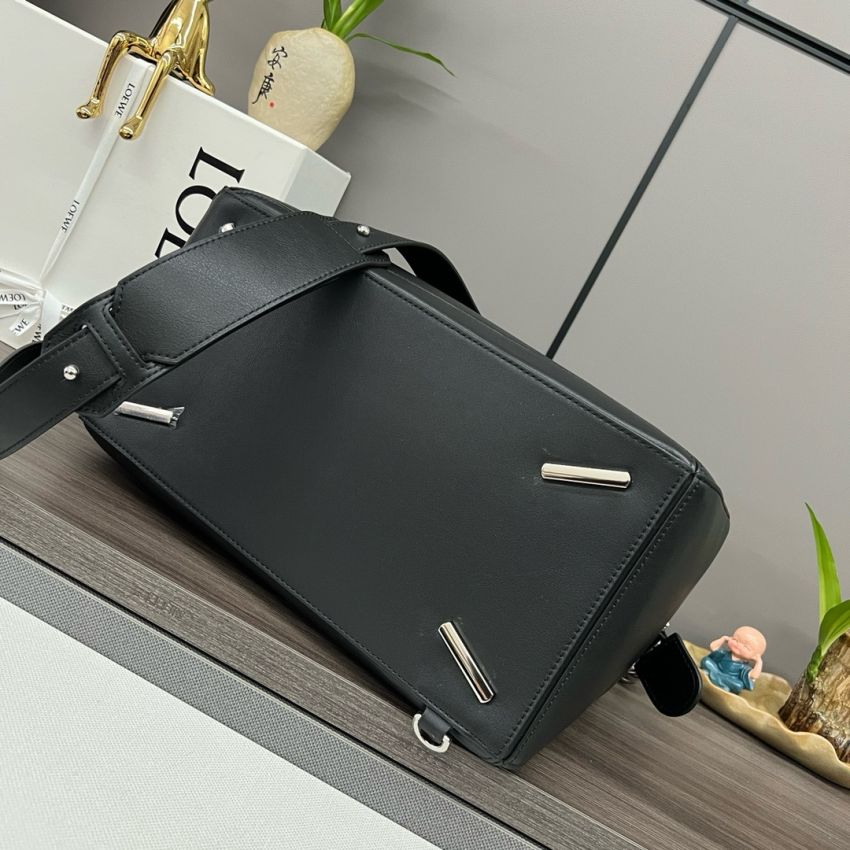 L0ew* Large Puzzle bag in Classic calfskin