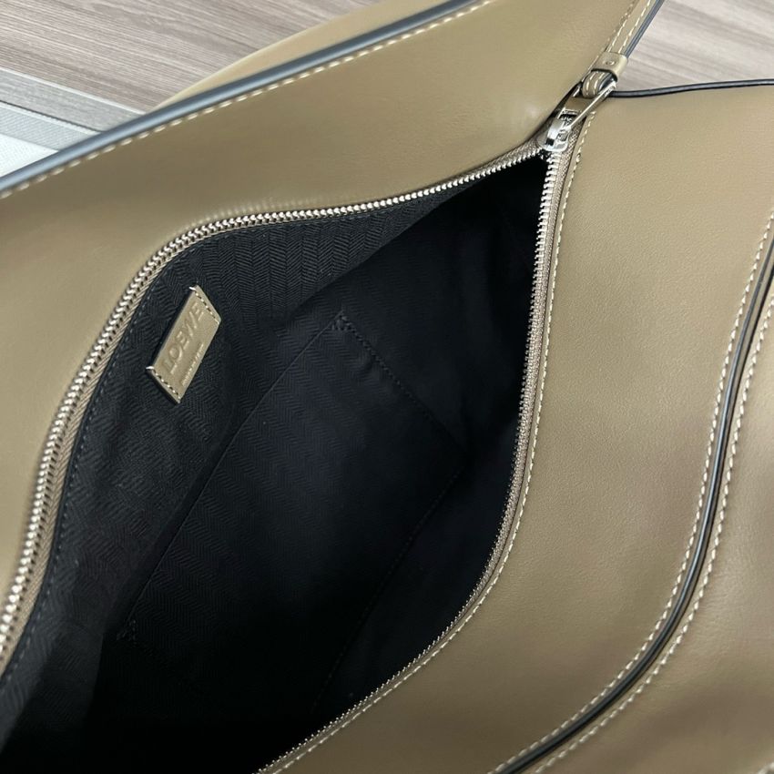 L0ew* Large Puzzle bag in Classic calfskin