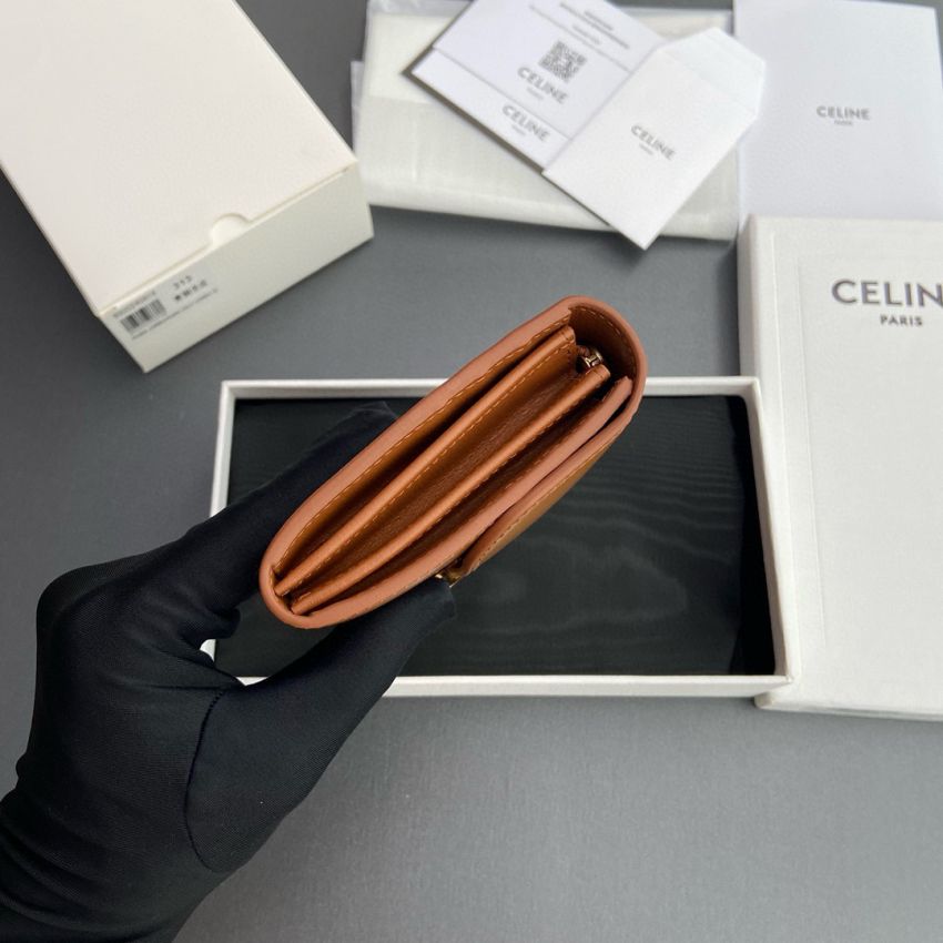 Ce1i*e Triomphe Long wallet-Tan