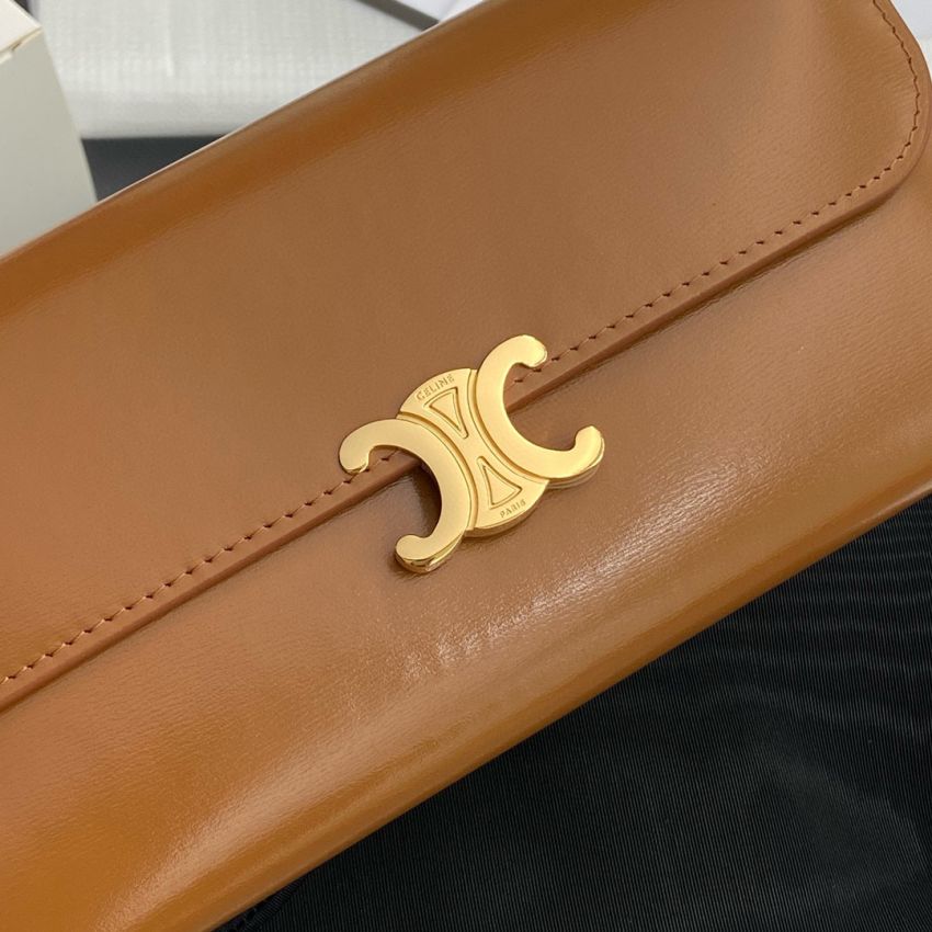 Ce1i*e Triomphe Long wallet-Tan