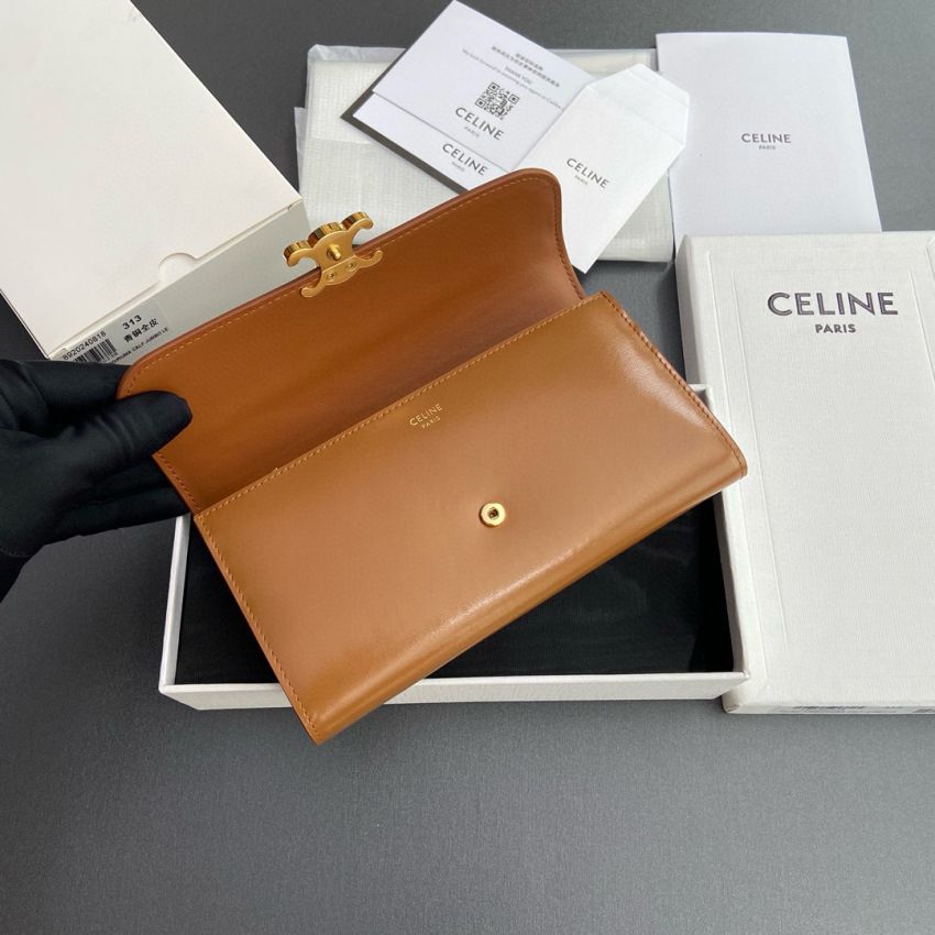 Ce1i*e Triomphe Long wallet-Tan