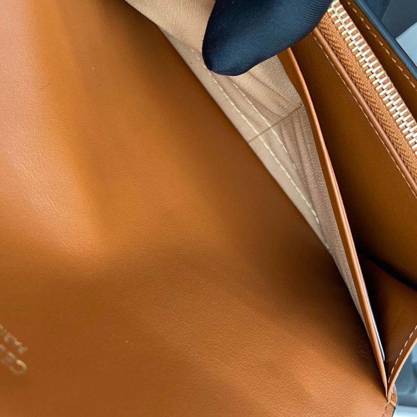 Ce1i*e Triomphe Long wallet-Tan/brown
