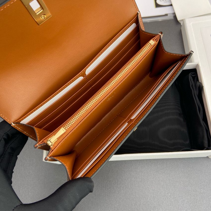 Ce1i*e  Long  wallet-Tan
