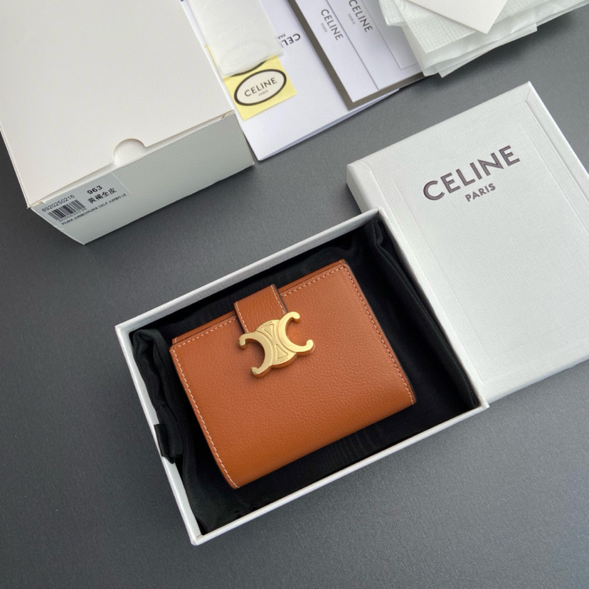 Ce1i*e Triomphe Compact Wallet-Tan