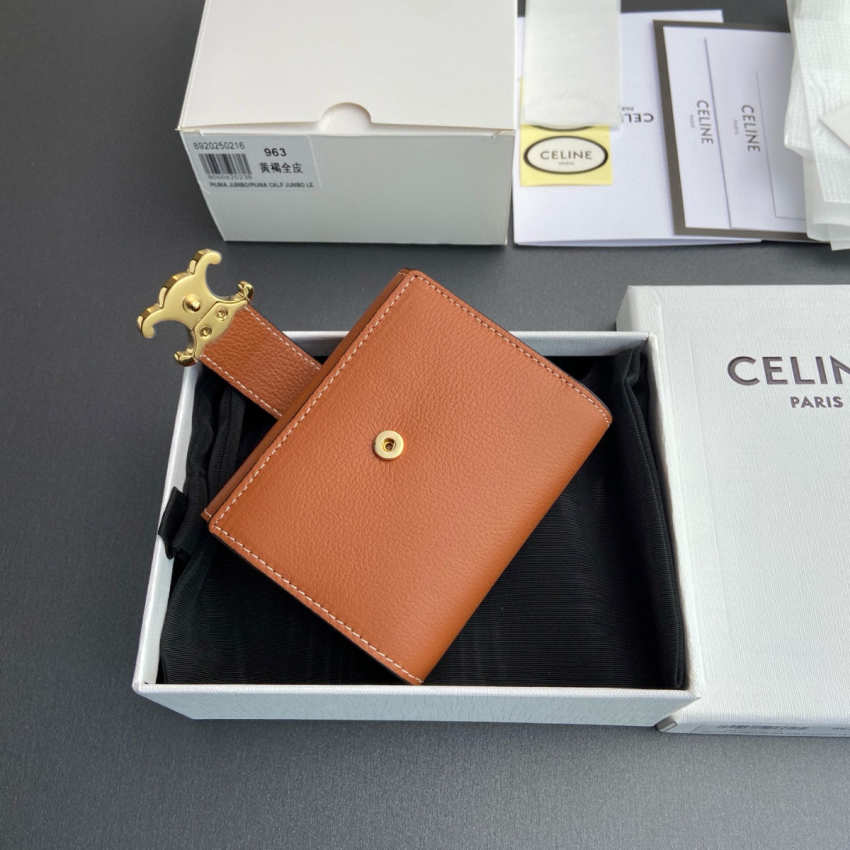 Ce1i*e Triomphe Compact Wallet-Tan