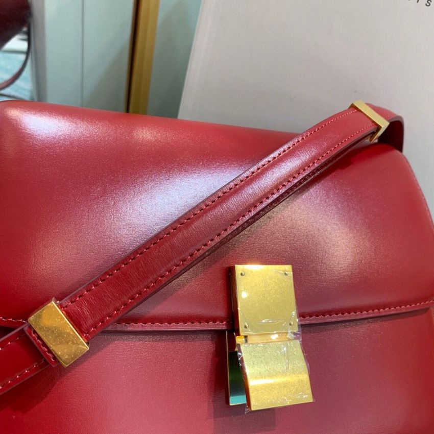 Ce1i*e  Classic Box calfskin Shoulder Bag