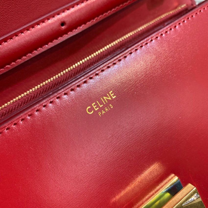 Ce1i*e  Classic Box calfskin Shoulder Bag