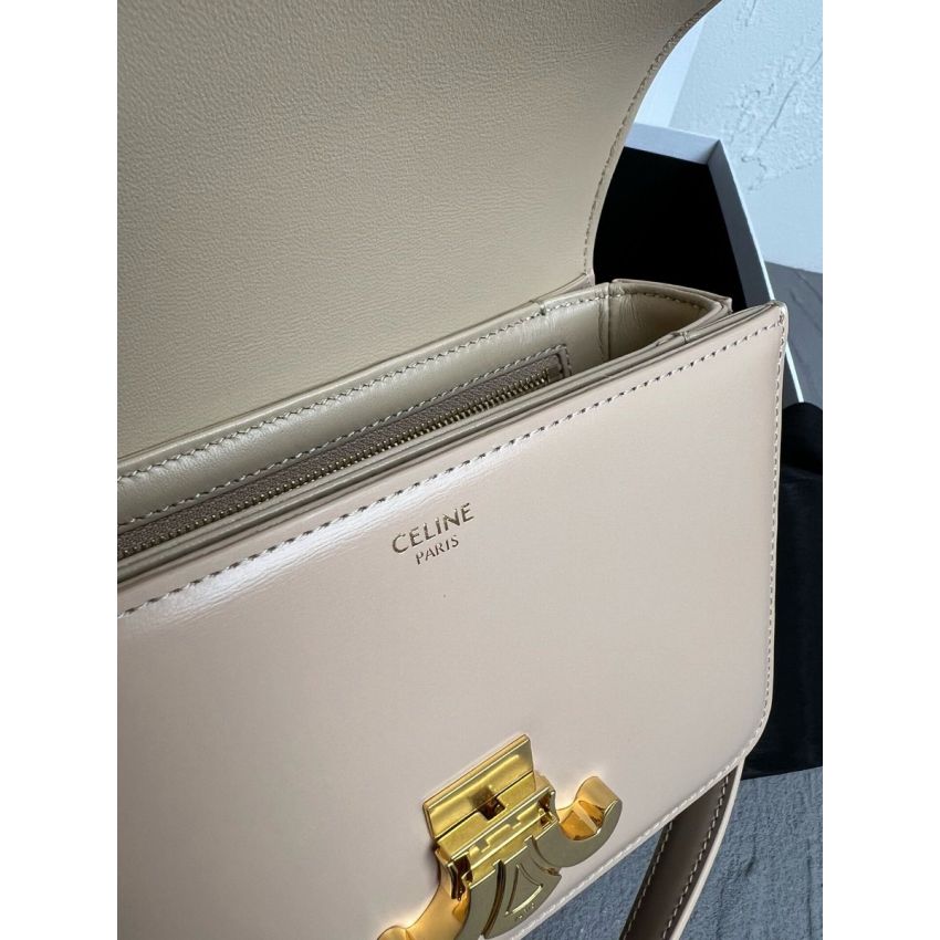 Ce1i*e Teen Triomphe Shoulder Bag
