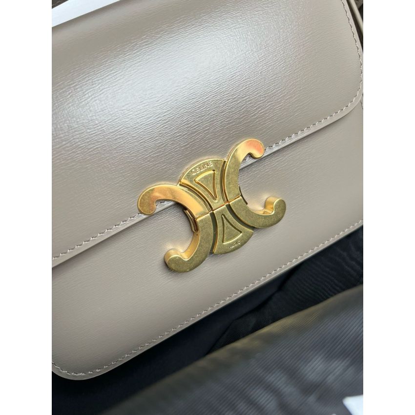 Ce1i*e Teen Triomphe Shoulder Bag