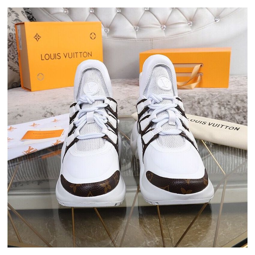 L0vis Vvtt0n Sneaker