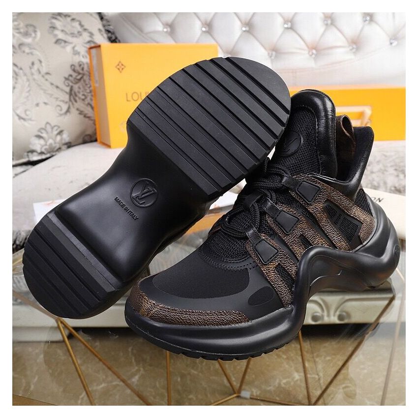 L0vis Vvtt0n Sneaker