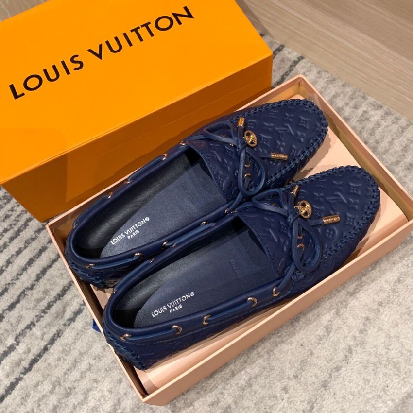 L0vis Vvtt0n Mocassins