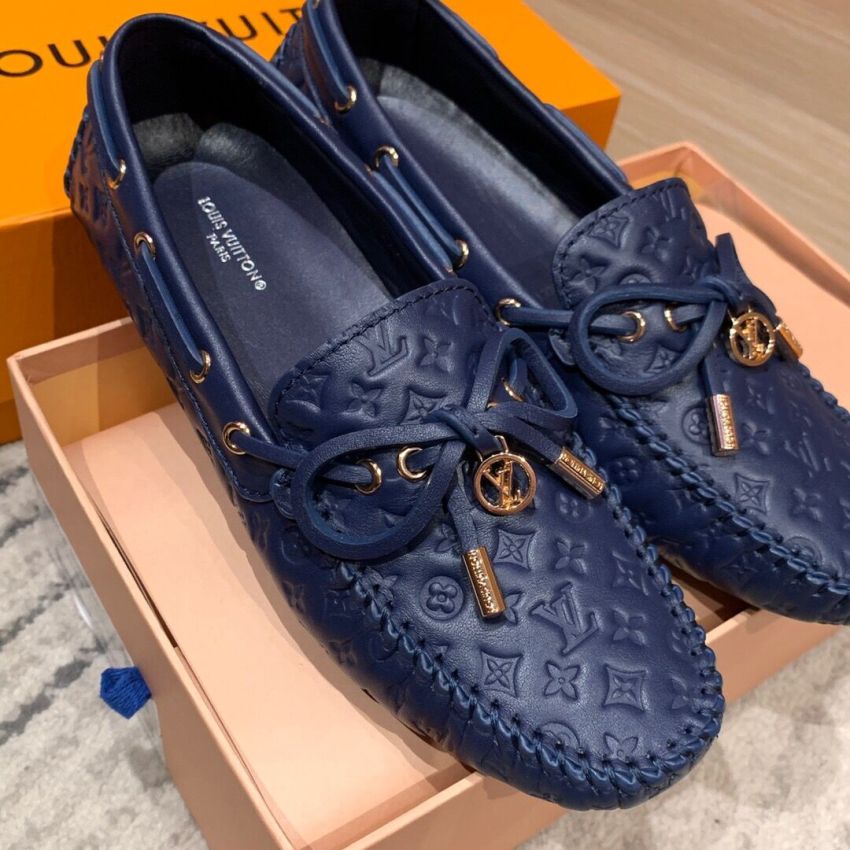 L0vis Vvtt0n Mocassins