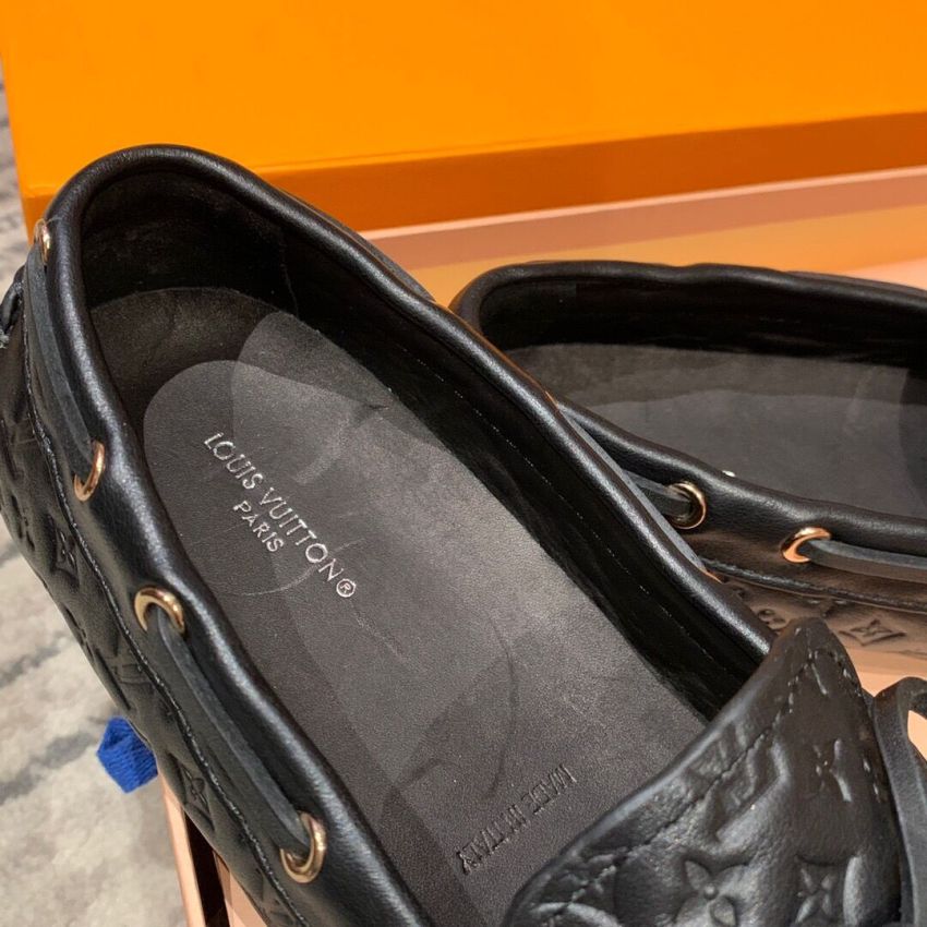 L0vis Vvtt0n Mocassins
