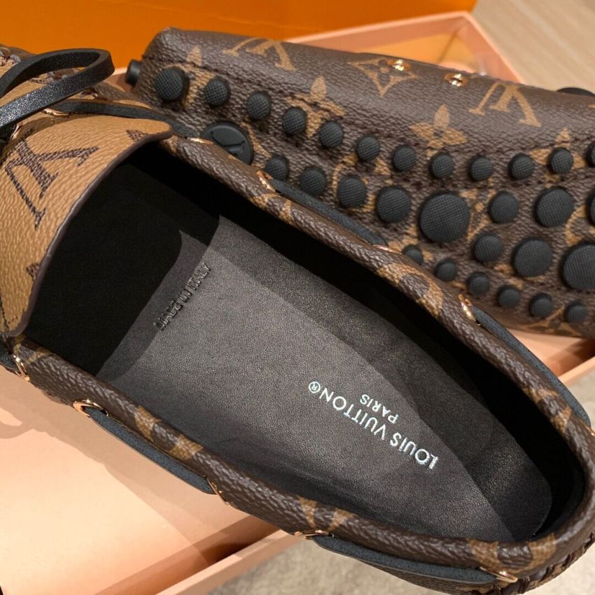 L0vis Vvtt0n Mocassins