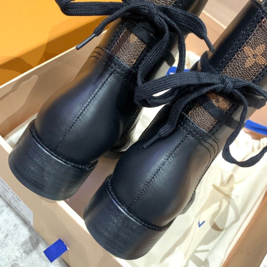 L0vis Vvtt0n Anklet Boots