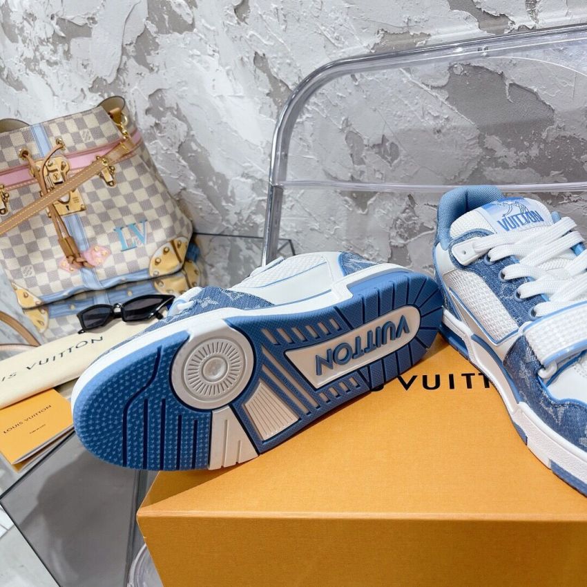 L0vis Vvtt0n Unisex Sneaker