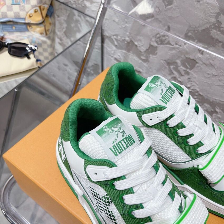 L0vis Vvtt0n Sneaker