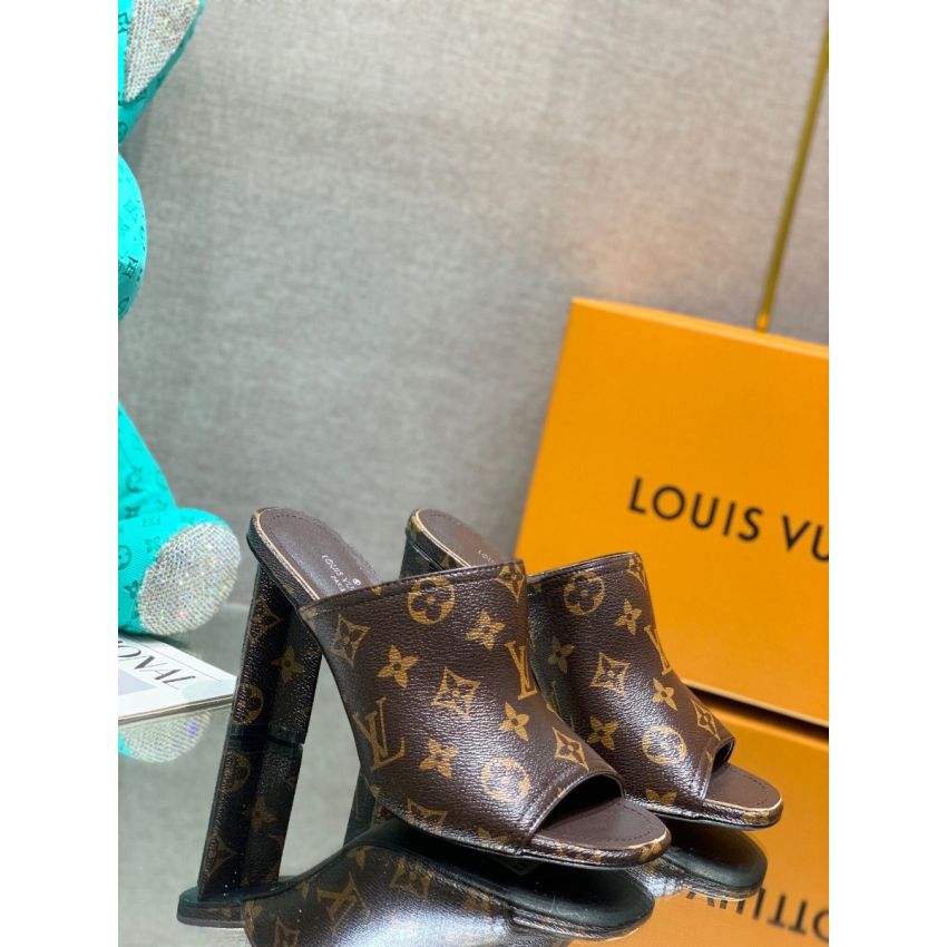 L0vis Vvtt0n Sandals