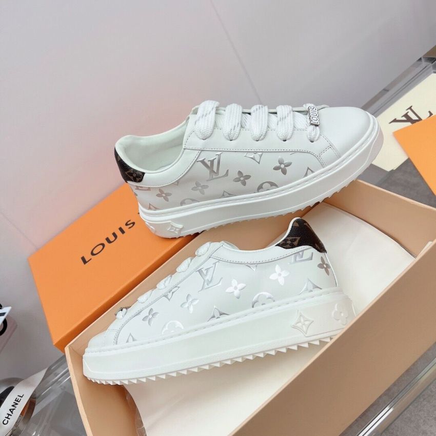 L0vis Vvtt0n Unisex Sneaker