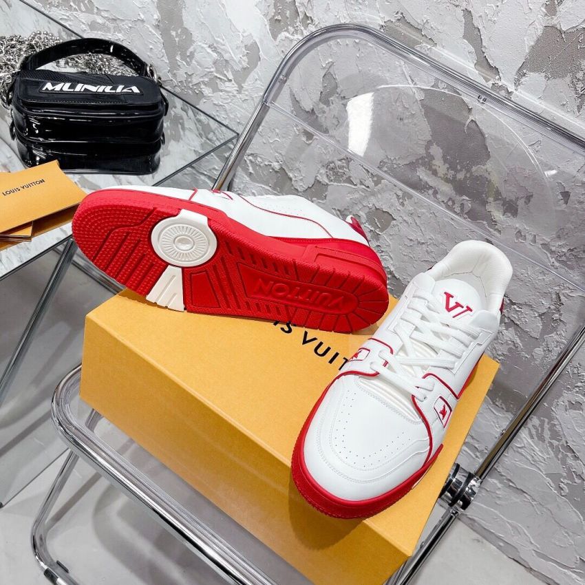 L0vis Vvtt0n Sneaker