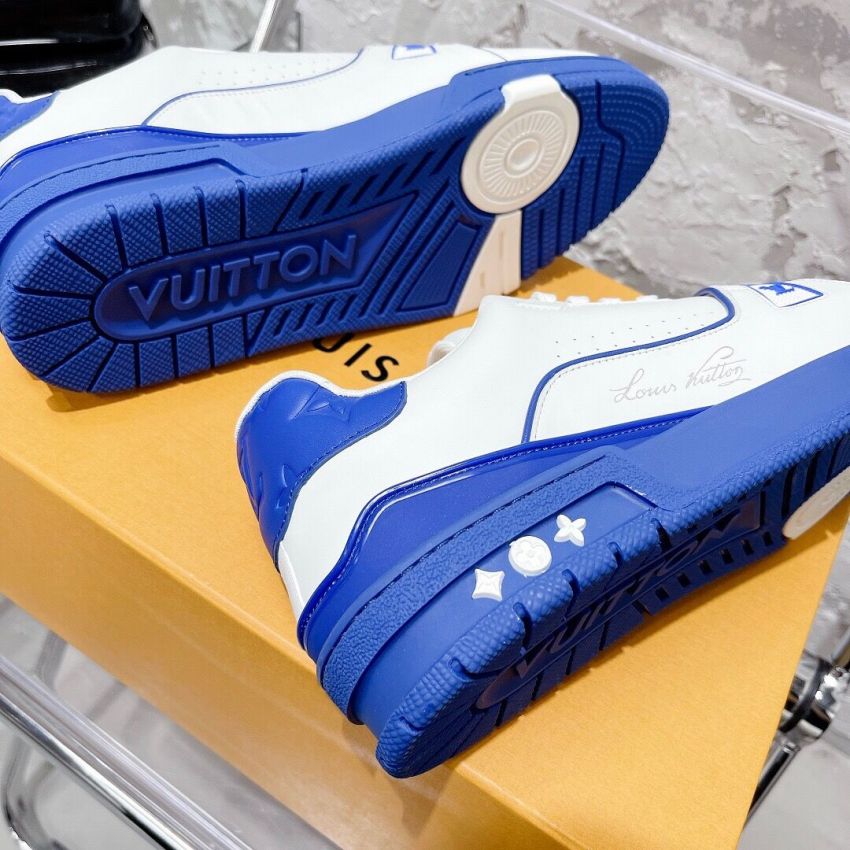 L0vis Vvtt0n Sneaker