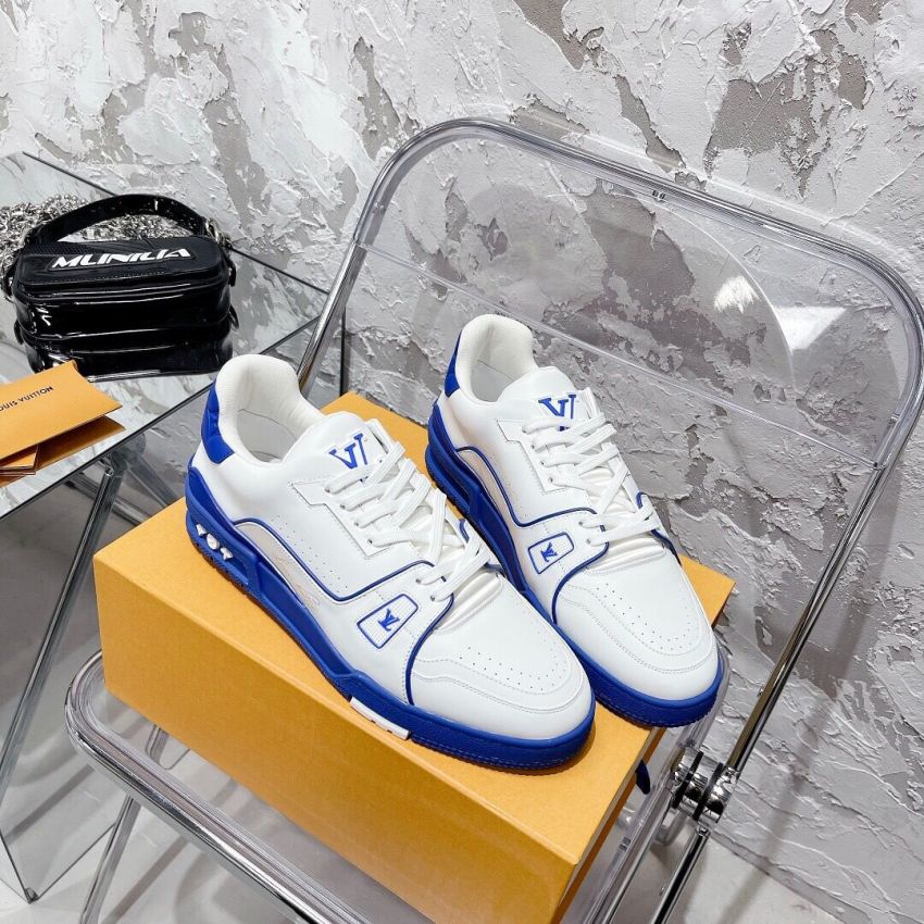 L0vis Vvtt0n Sneaker