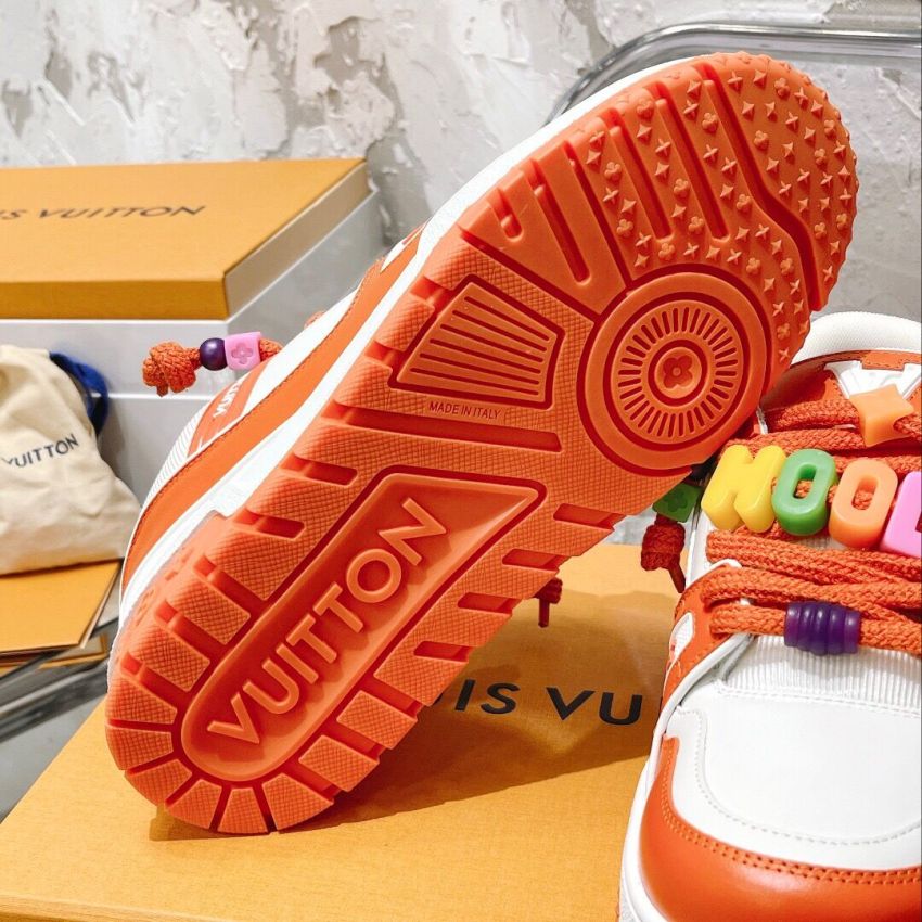 L0vis Vvtt0n Unisex Sneaker