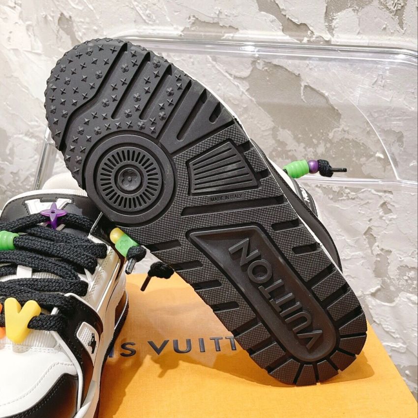 L0vis Vvtt0n Unisex Sneaker