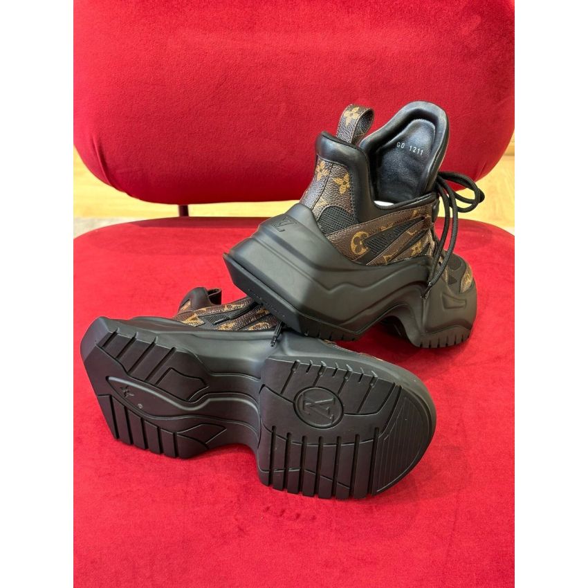 L0vis Vvtt0n Sneaker