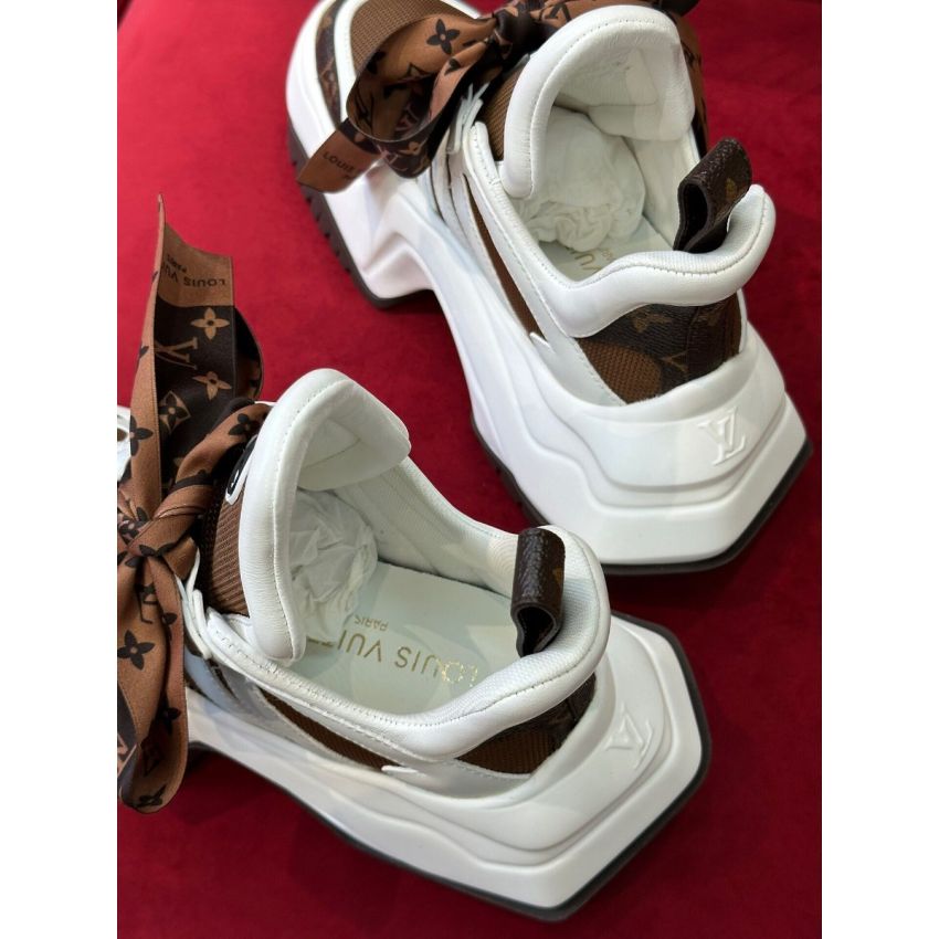 L0vis Vvtt0n Sneaker