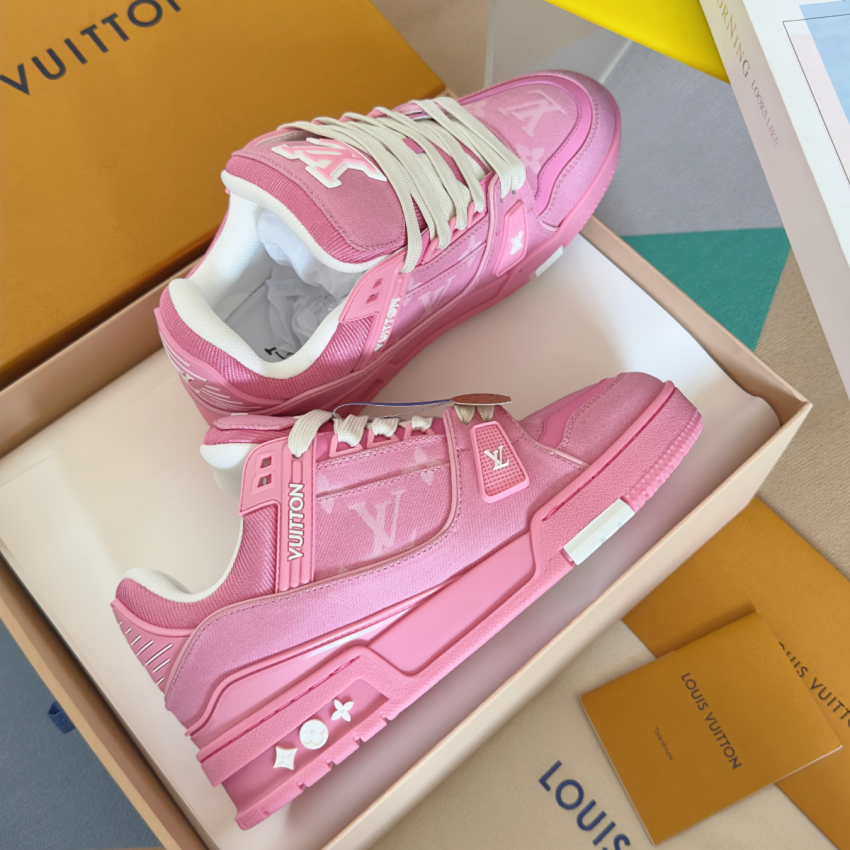LV trainer Sneaker, Size 35-41