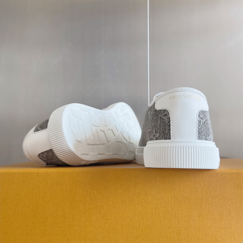 LV Lagoon Sneaker, Size 35-41