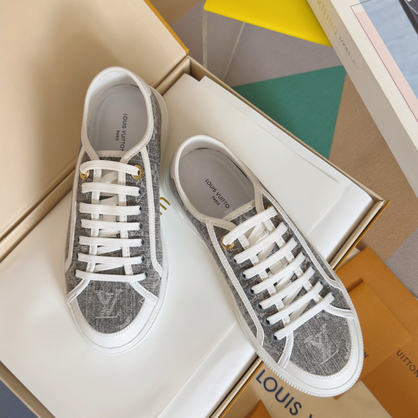 LV Lagoon Sneaker, Size 35-41