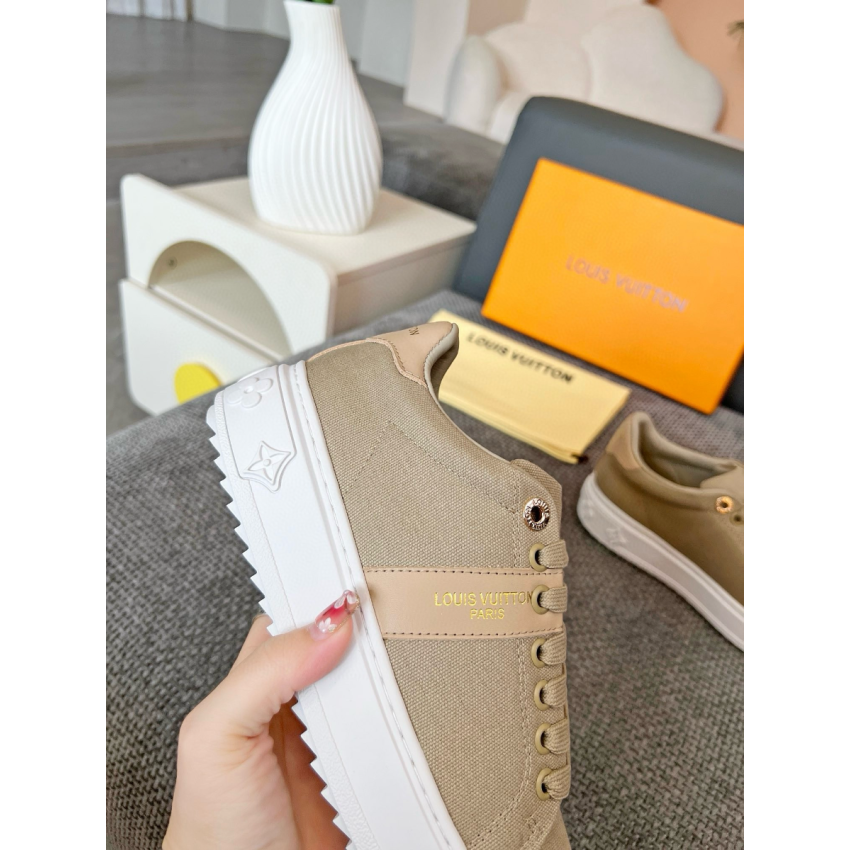 LV Time Out sneaker,  Size 35-41